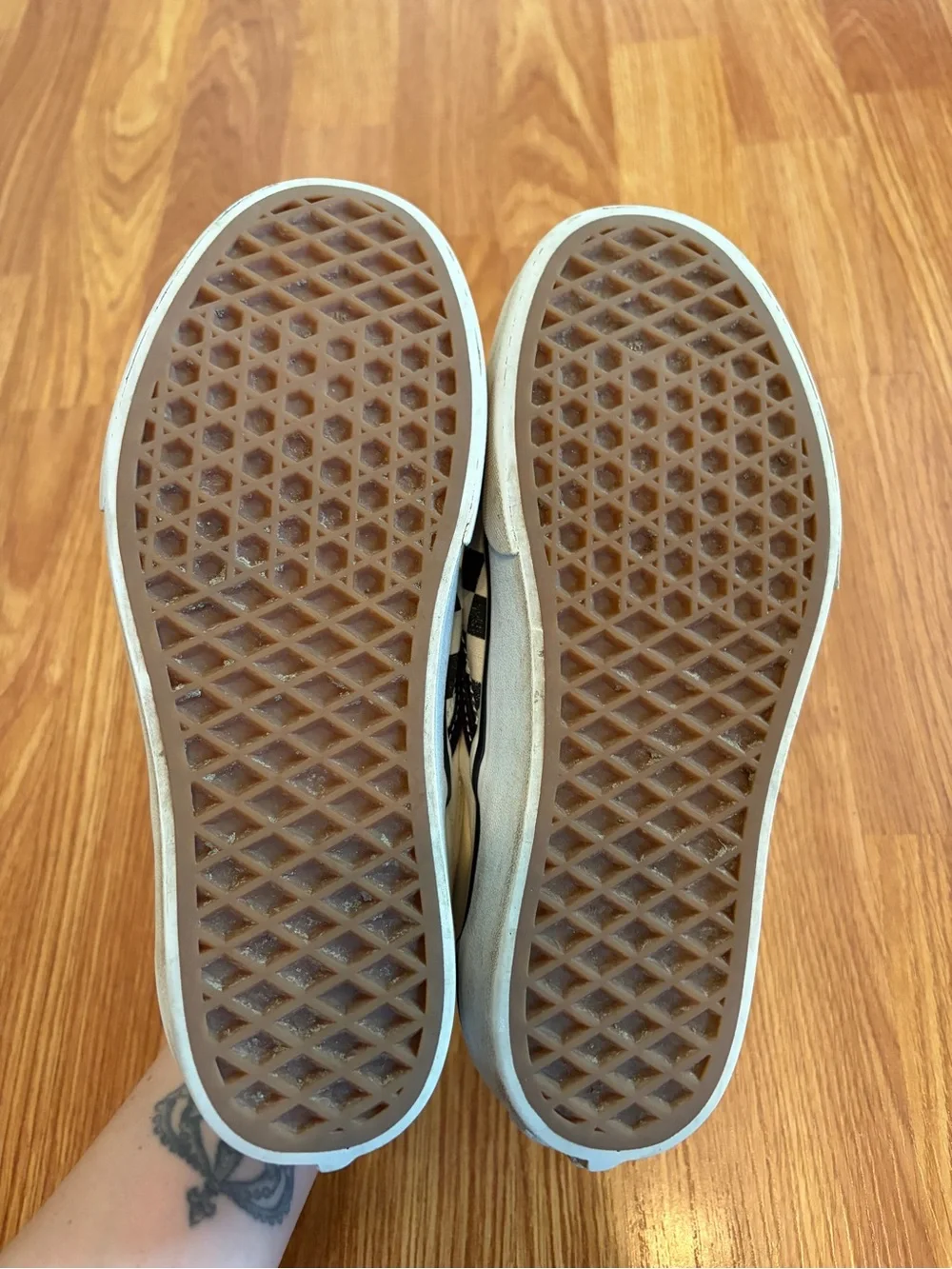 Vans Classic Slip-On Checkerboard Shoes – Women’s 7 / Men’s 5.5
